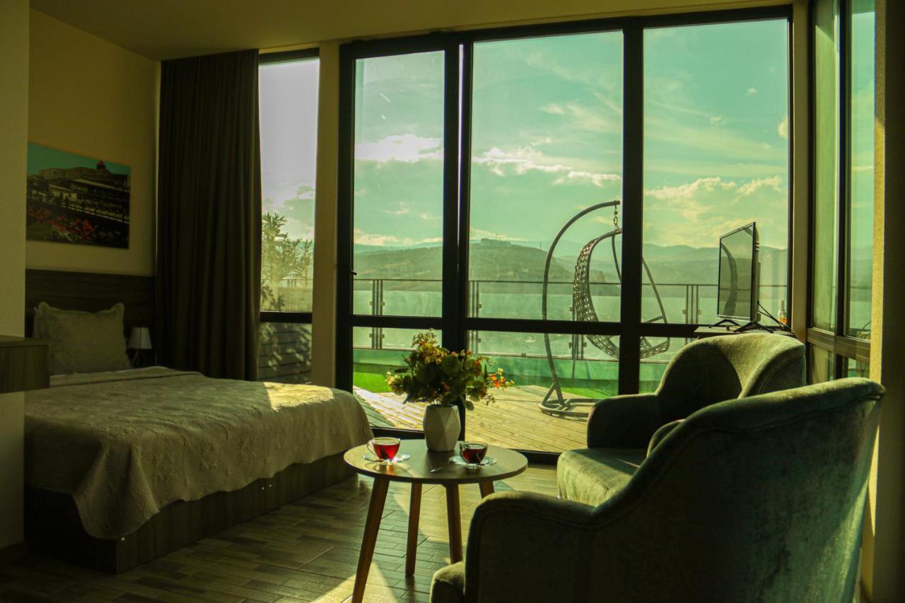Hotel Grand View In Tbilisi Exteriör bild